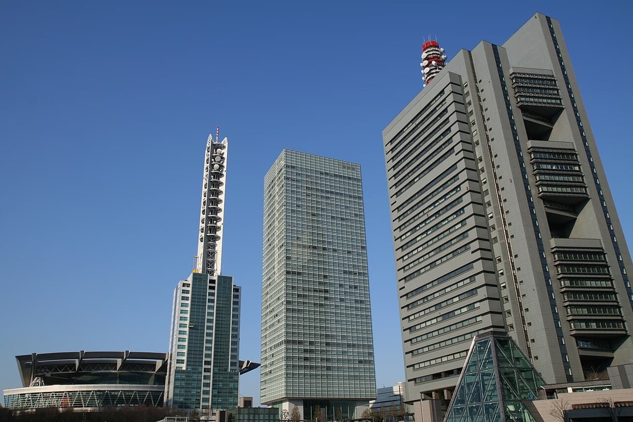首都圏タワマンの「見えない請求書」:日本最古のタワマンが築50年を迎える今、修繕積立金の出口はどこにあるのか